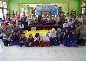 Peringati HUT Ke-78 Reserse Polri, Polda Maluku Salurkan Sembako Kepada Sejumlah Panti Asuhan di Ambon