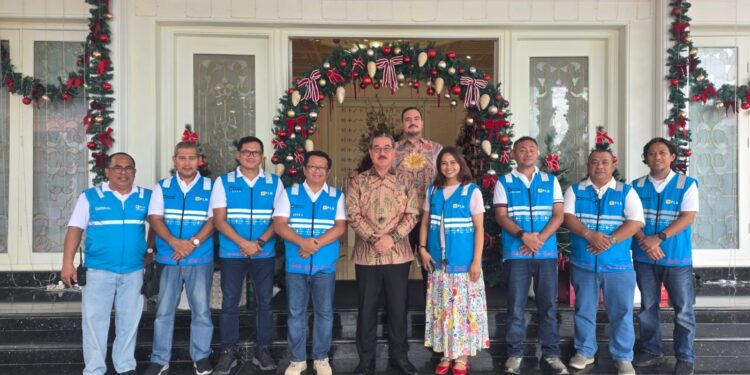PLN UIW MMU Pererat Silaturahmi Natal 2025 Bersama Gubernur Maluku dan Walikota Ambon