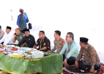 Makan Patita Jadi Simbol Rekonsiliasi, Gubernur Maluku Tegaskan Perdamaian Negeri Liang