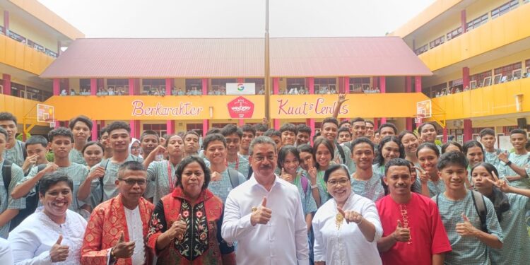 Gubernur Maluku Go To School di SMAN 1 Ambon