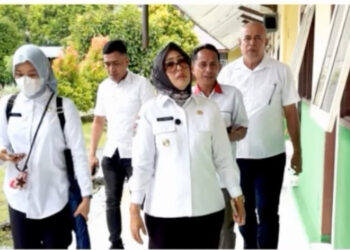 Tanpa Pemberitahuan, Wakil Wali Kota Ambon Kunjungi SMP Negeri 7 dan 16