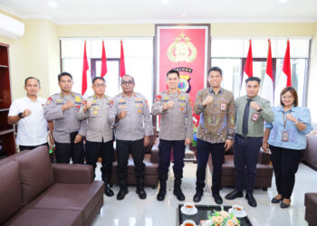 Kapolda dan OJK Maluku Silaturahmi Perkuat Sinergi Perlindungan Masyarakat dari Investasi Ilegal dan Pinjol