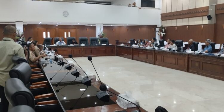 DPRD Maluku Soroti Penertiban Galian C di Ambon, Pengusaha Diminta Lengkapi Izin