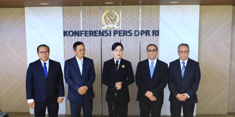 Lima Calon Anggota Dewan Komisioner OJK Ditetapkan DPR RI