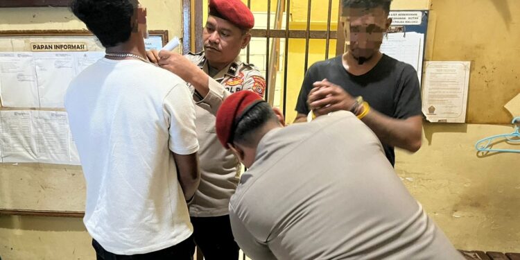 Dua Tersangka Pembunuhan Nus Kei Resmi Ditahan