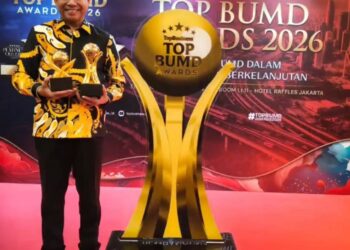 Perumdam Tirta Yapono Ambon Raih Top BUMD Bintang 4