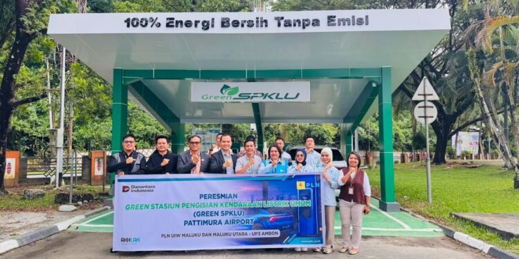 PLN Dorong Electrifying Lifestyle, Green SPKLU Hadir di Bandara Pattimura