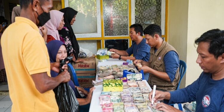 BI Maluku Gelar ERB di Werinama, Perkuat Literasi Rupiah Masyarakat Pesisir