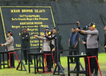 Polda Maluku Gelar Kompetisi Menembak Antar Satker Jelang Hari Bhayangkara ke-80