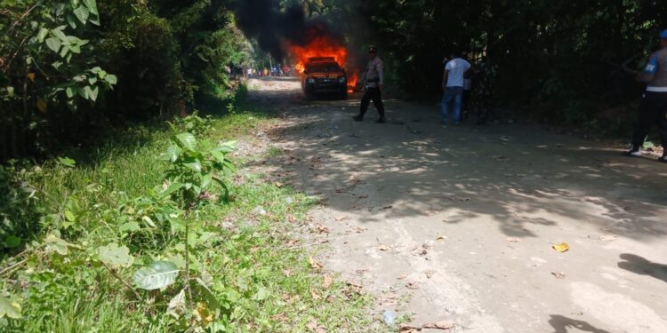 Dugaan Pelecehan, Konflik Warga Katapang dan Olas Picu Aksi Pembakaran Kendaraan Polisi