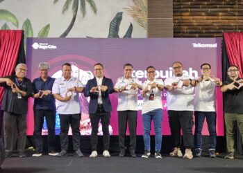 Terpujilah GURU Hadir di Ambon, Telkomsel Latih 150 Guru Manfaatkan AI untuk Pembelajaran
