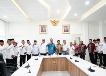 Gubernur Maluku Tegaskan Transparansi dan Kepatuhan Aturan Terkait Rencana Penambangan di Malra